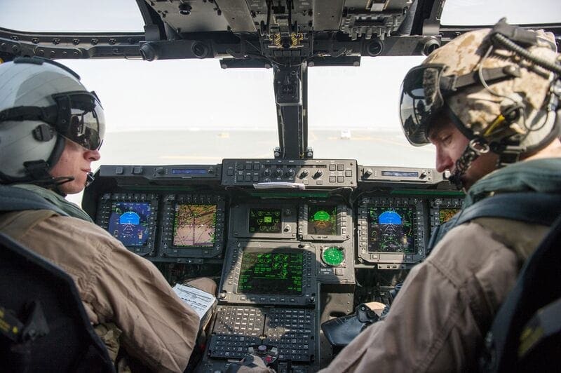 ウェブ_標準-ドバイ 2013_D3S0244