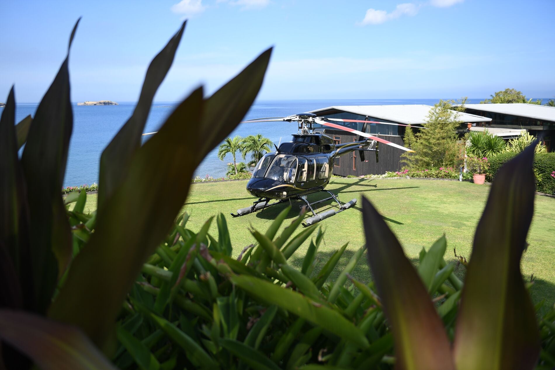 Web_Hero-407GX_Manila-Philippines_Bell-15-0138_2017_flat