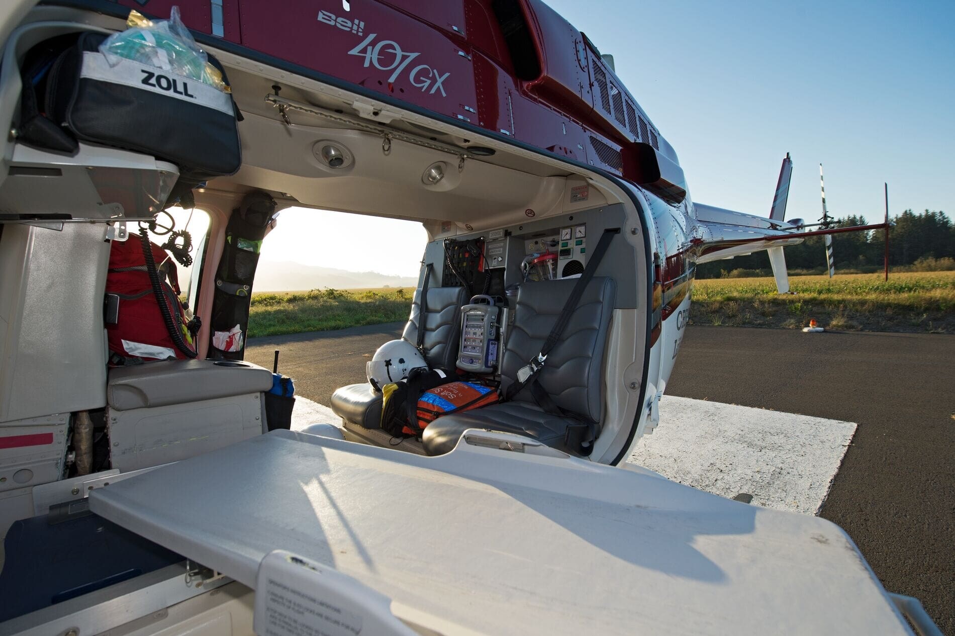 407GXネイビーデモフライト機