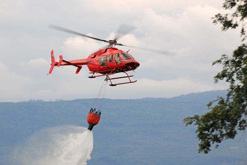 Bell 407 - 公共の安全と多用途ヘリコプター昇降技術