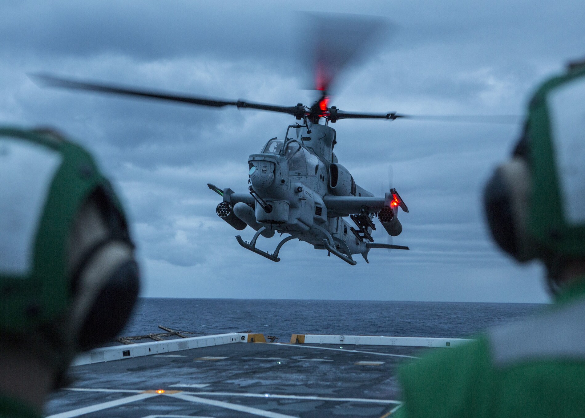 Bell AH-1Z - 最も過酷な状況にも耐えうるよう設計された攻撃