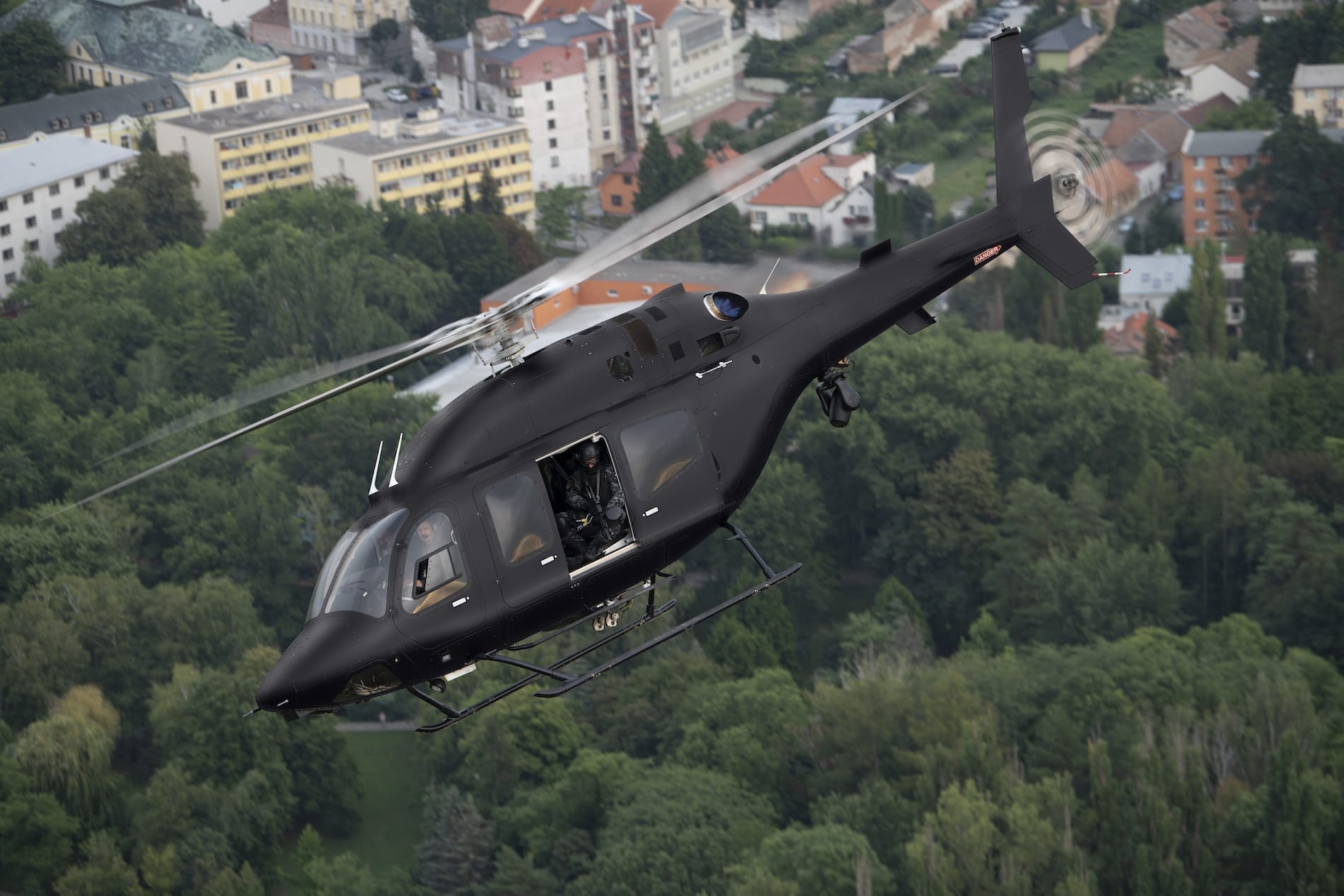 Bell 429M - 高性能でどこよりも手頃な価格
