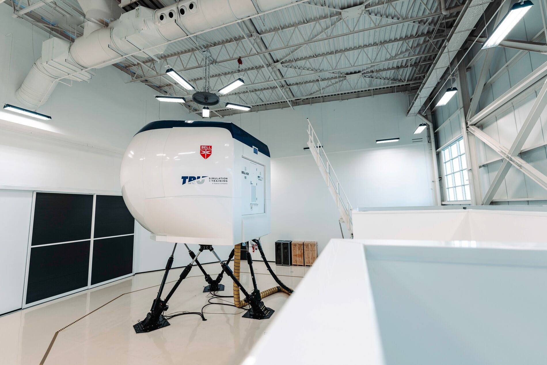 Web_ヒーローBell BTA - バレンシア86-2023